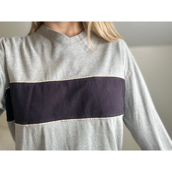 Abercrombie: Vintage Gray Stripe Sweatshirt - Picture 3 of 7